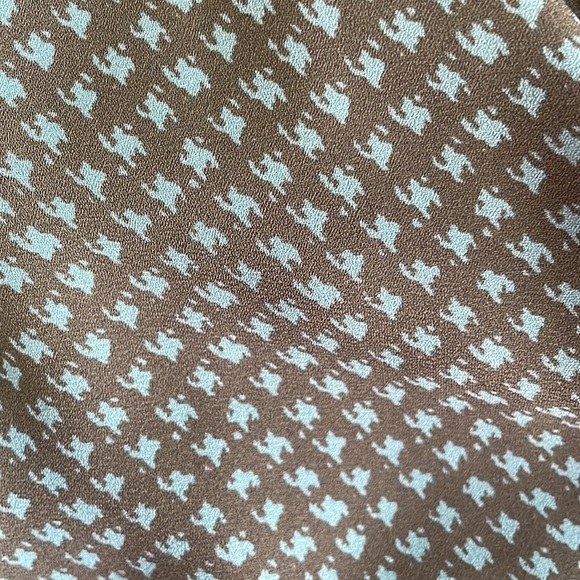 Halogen Grey with Blue Print Blouse - Picture 5 of 6